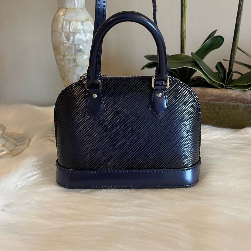 Louis Vuitton Epi Sequins Flame Alma Nano Blue Nuit 2017 - Picture 8 of 11